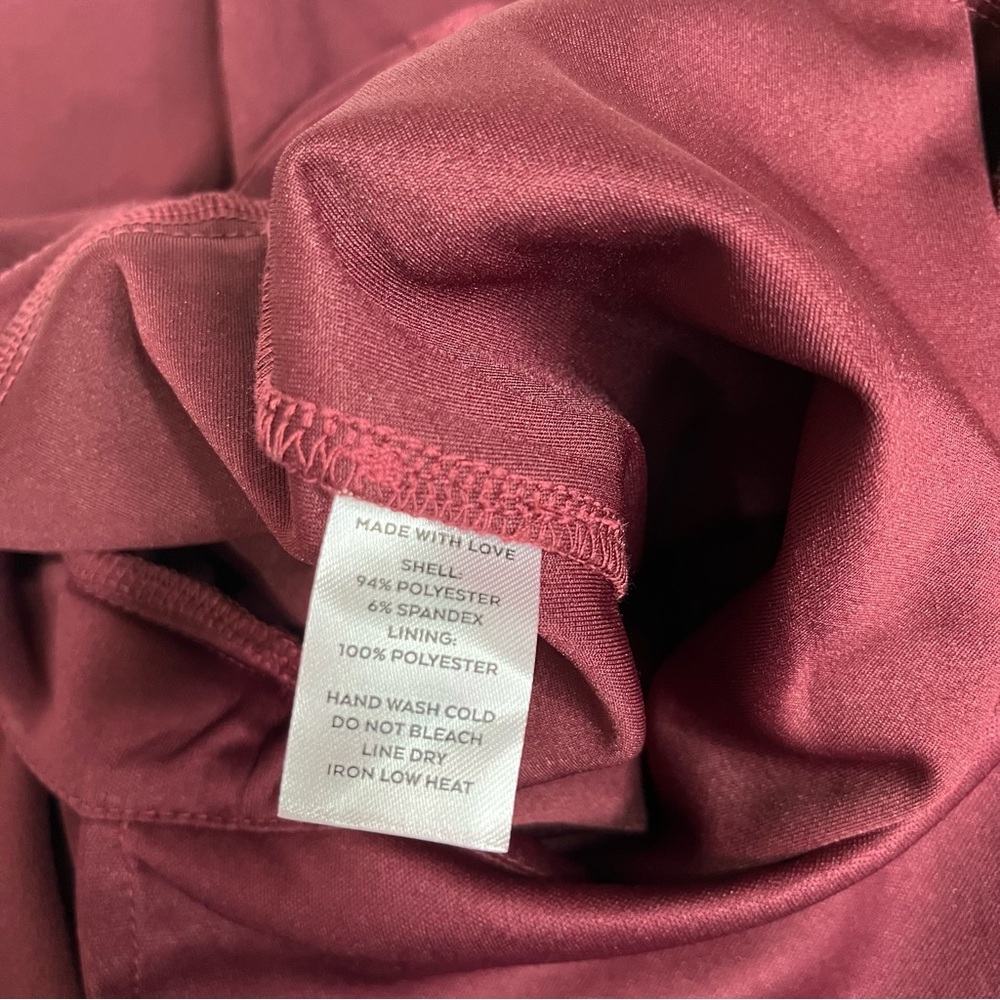 LULU’S Something To Behold Burgundy Jumpsuit Open Back Woman’s Size Medium NWT - Picture 13 of 15
